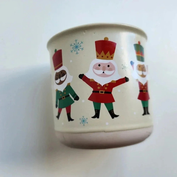 Mistletoe Co Christmas Nutcracker Santa Man Nostalgic Holiday Coffee Mug Cup R - Picture 3 of 9